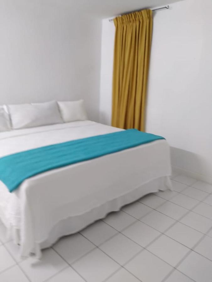 Deluxe Montego Bay Club Studio & Suites Buitenkant foto