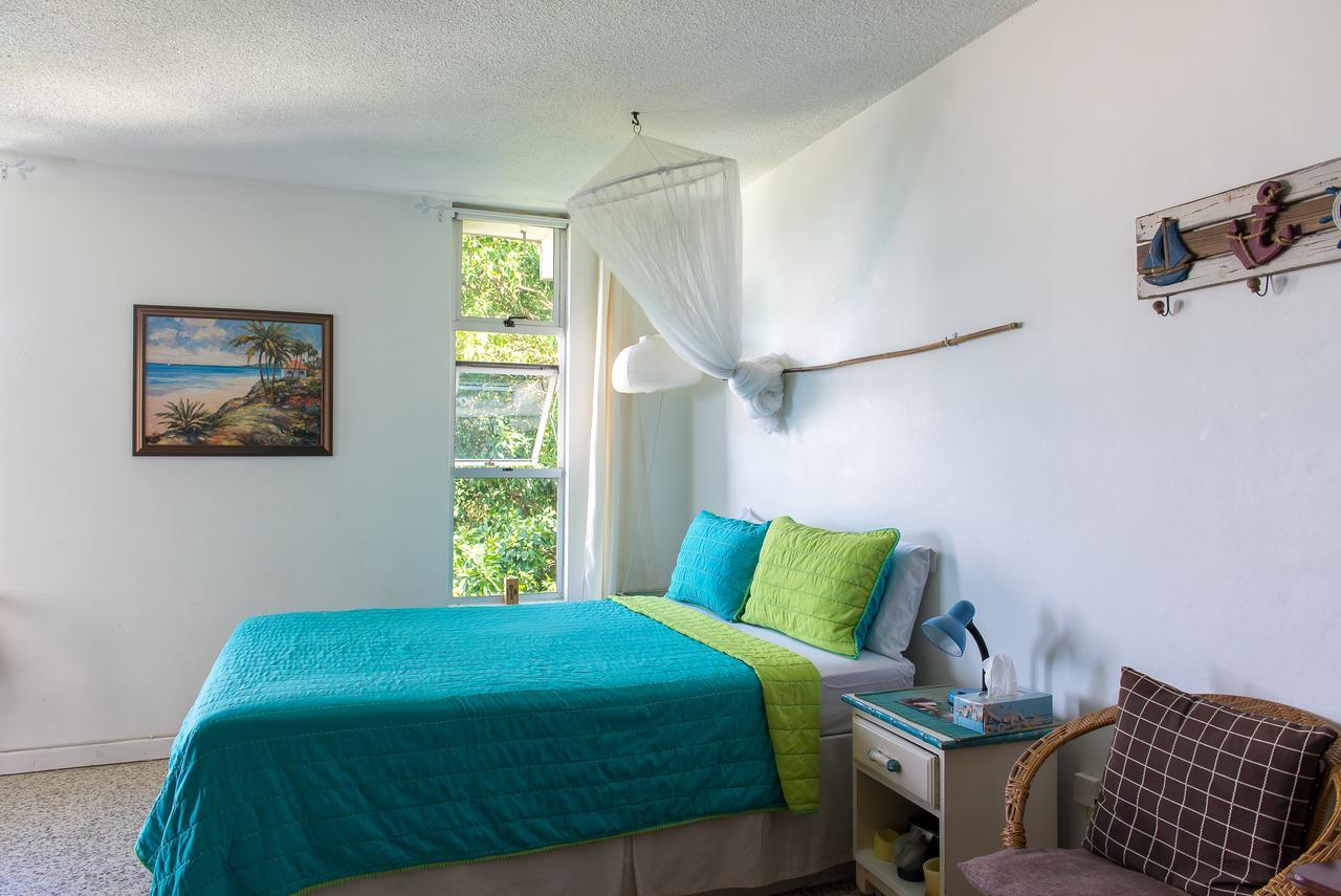 Deluxe Montego Bay Club Studio & Suites Buitenkant foto